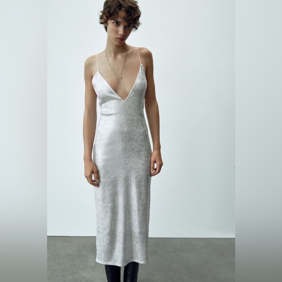 ZARA ~ SEQUINED MIDI DRESS - Picture 3 of 13